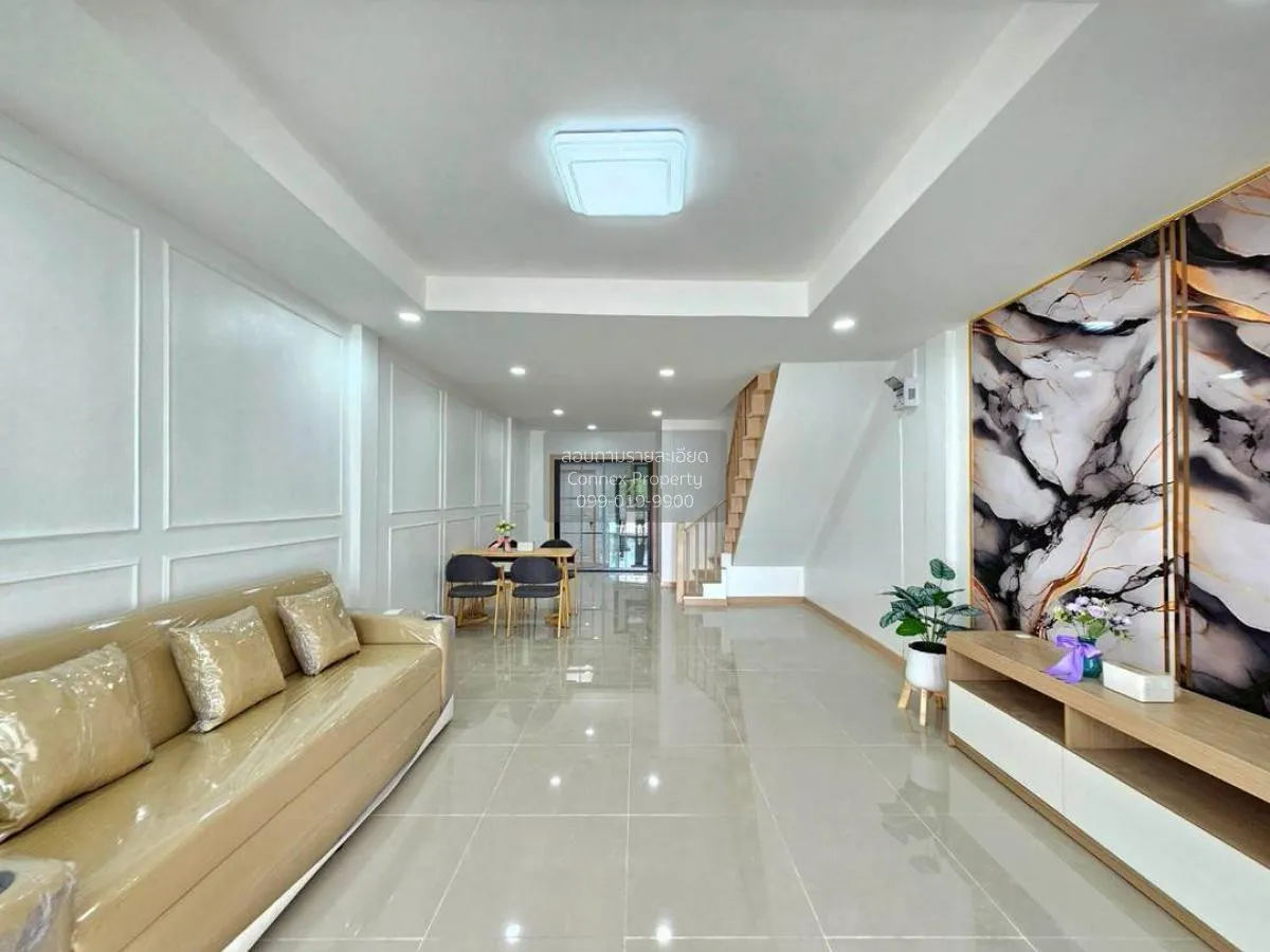 For Sale Townhouse/Townhome  , Baan Piyawararom 1 , newly renovat 4