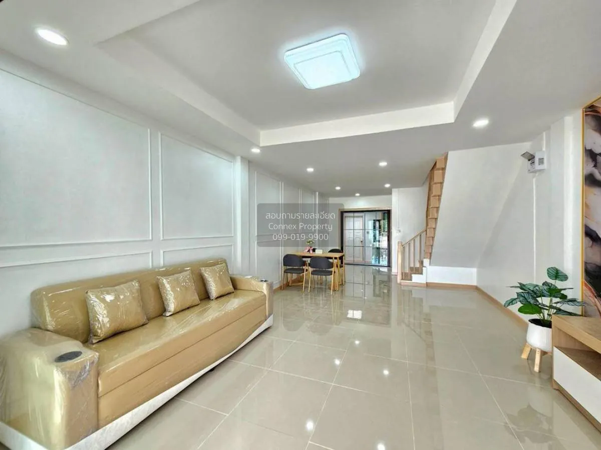 For Sale Townhouse/Townhome  , Baan Piyawararom 1 , newly renovat