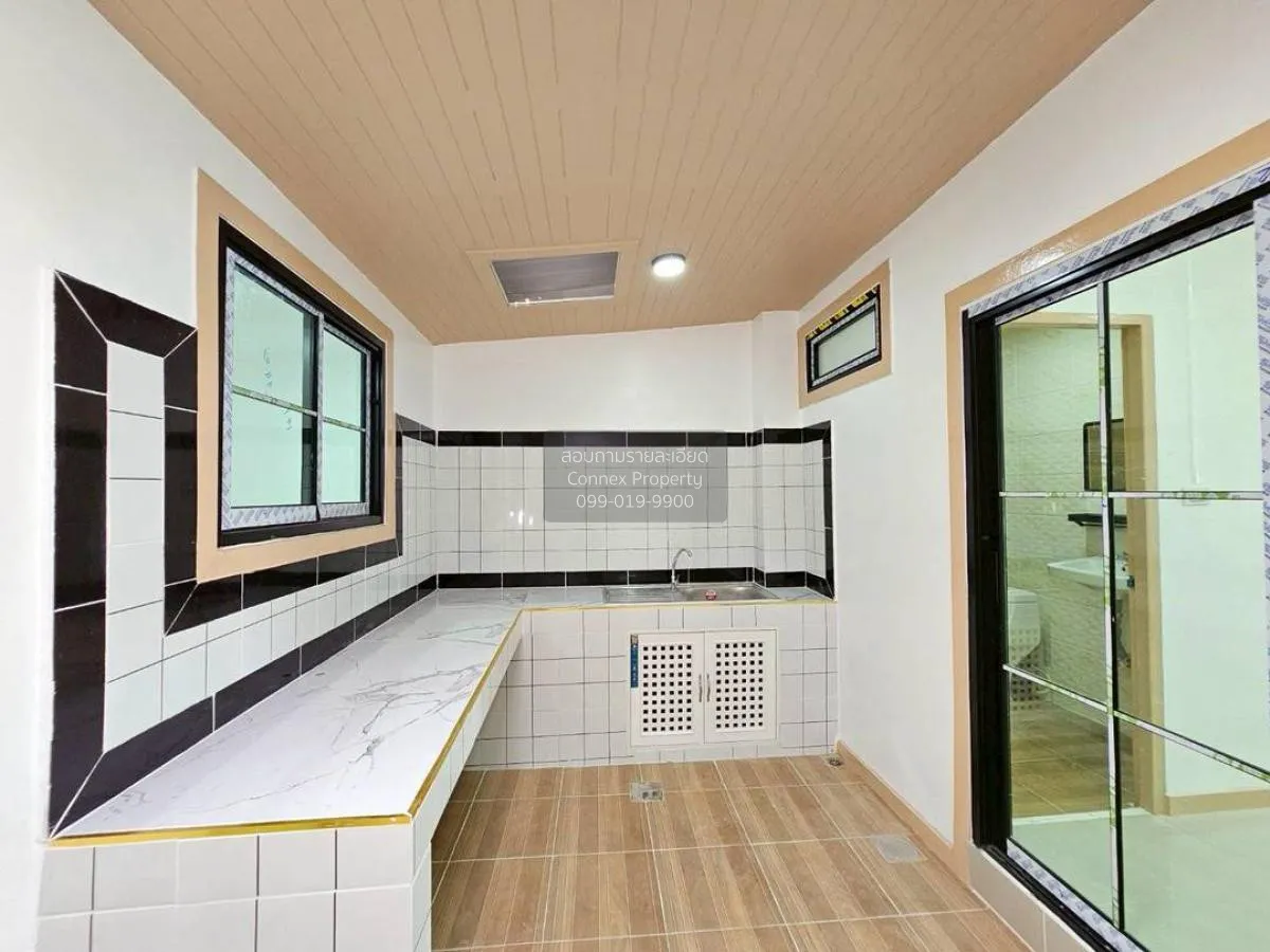 For Sale Townhouse/Townhome  , Baan Piyawararom 1 , newly renovat