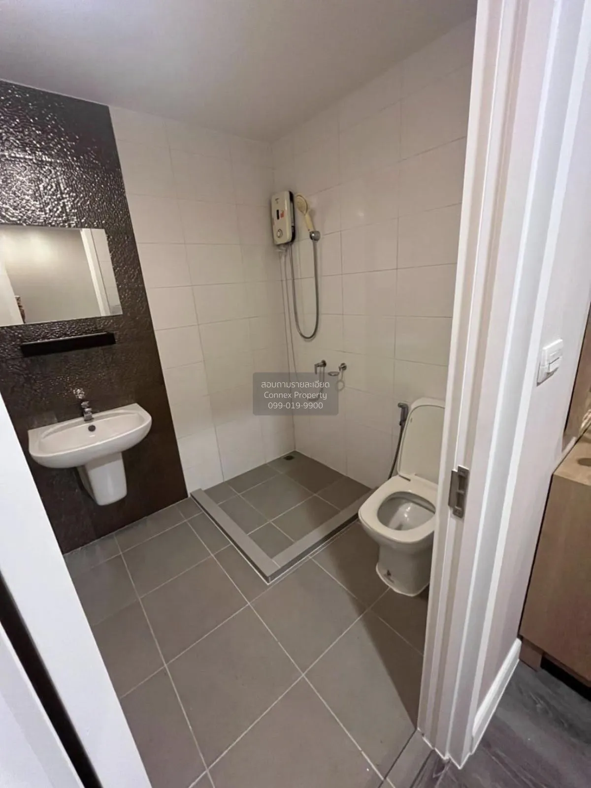 For Rent Townhouse/Townhome  , Plex Residence Nawamin 111 , Khlon