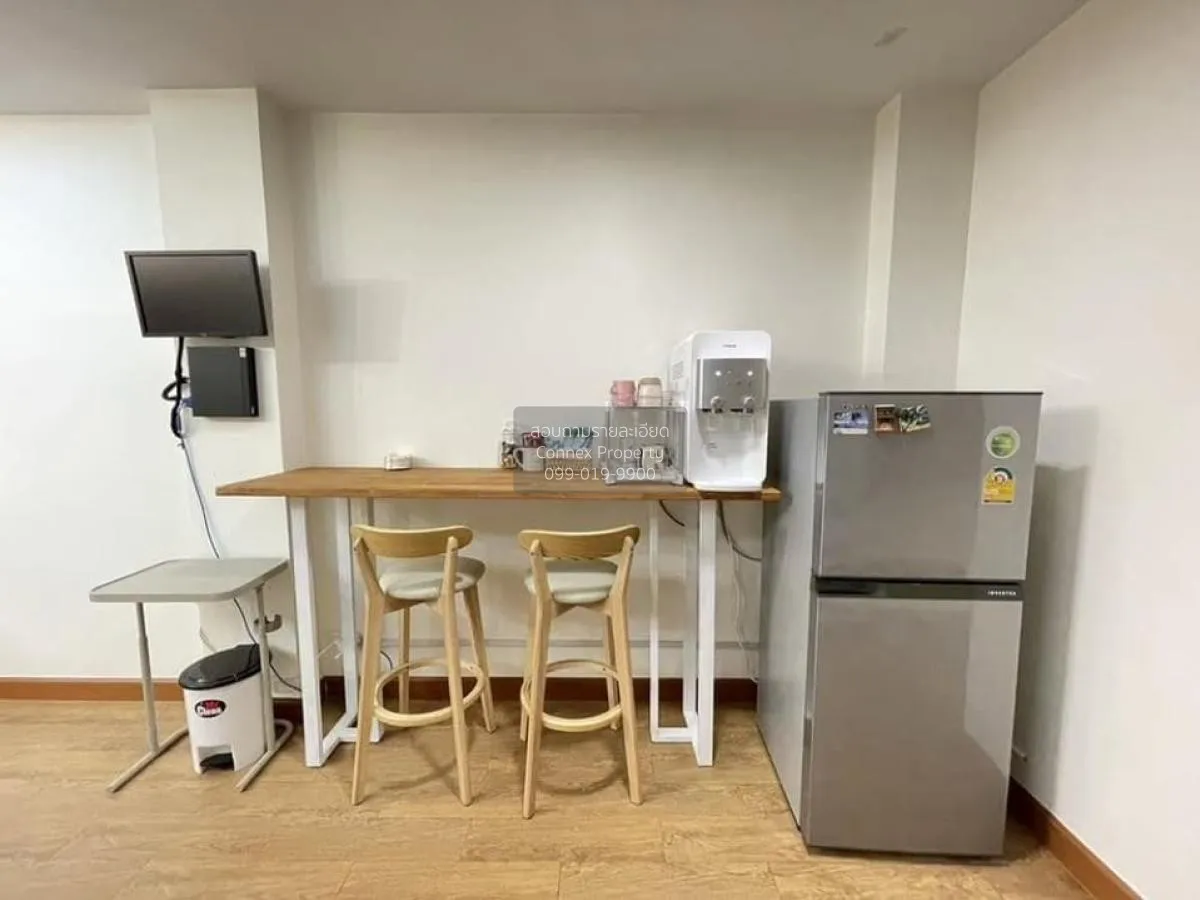 เช่าทาวน์เฮ้าส์ 3 ชั้น พื้นที่ใช้สอย 180 ตร.ม. ใจกลางรัชดา ดินแดง 4