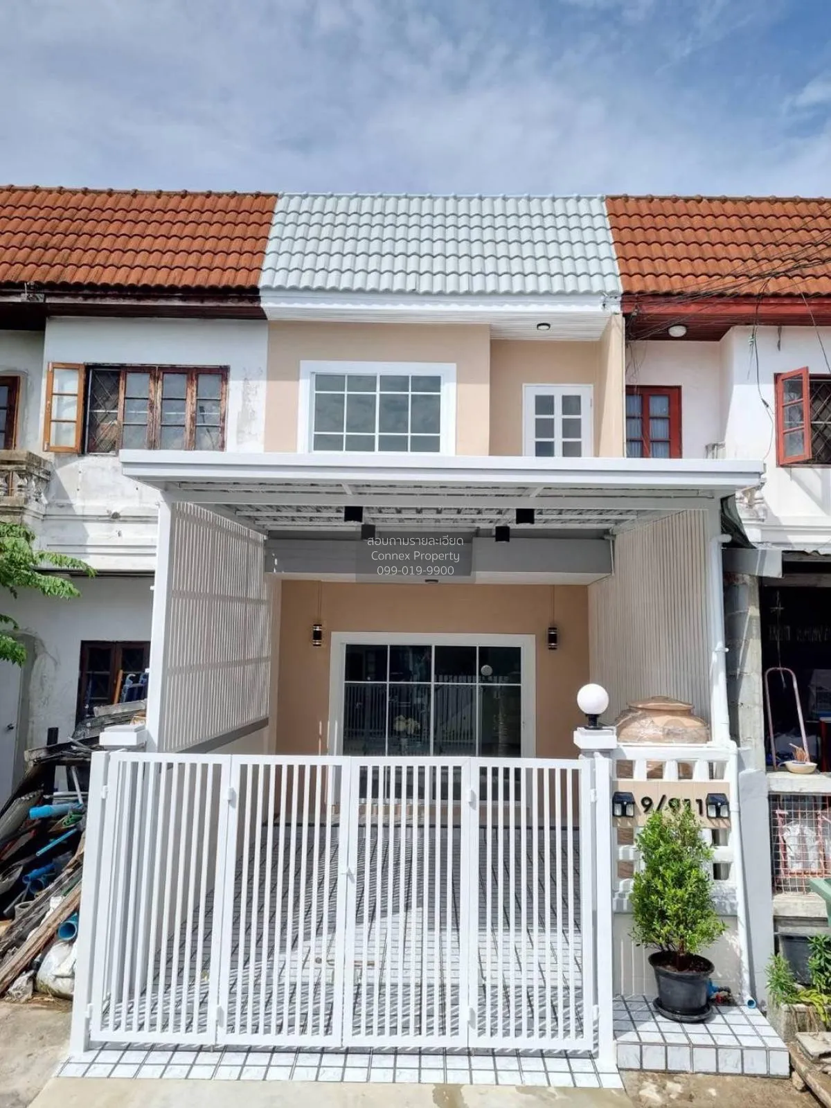 ขายทาวน์เฮ้าส์/ทาวน์โฮม  บ้านบัวทอง 3 รีโนเวทใหม่ บางรักพัฒนา บาง 1