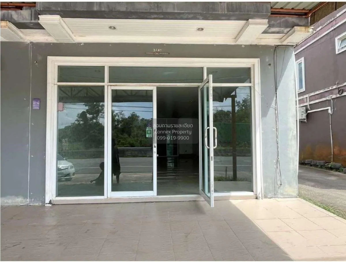 For Sale 3 - storey commercial building usable area 142.19 square 4