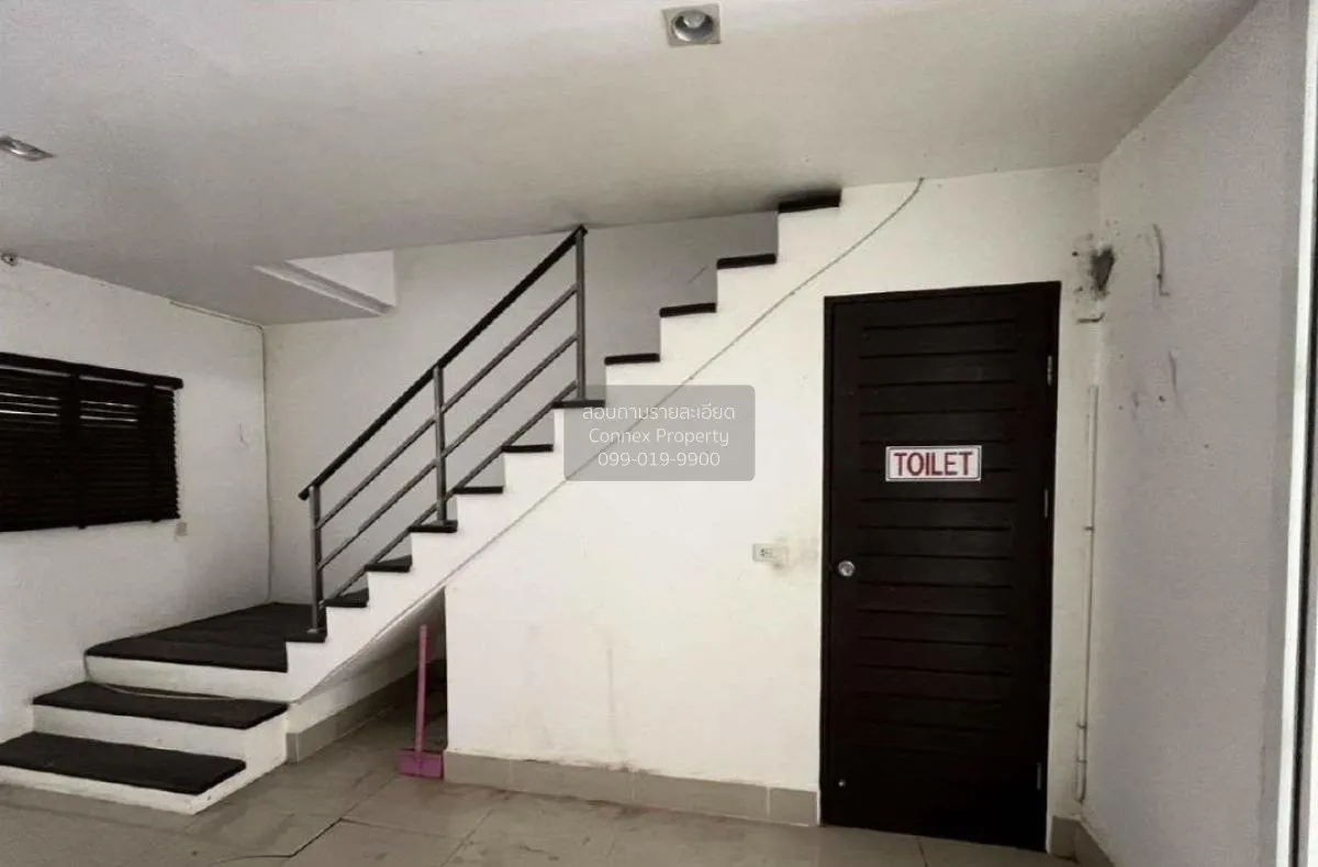 For Sale 3 - storey commercial building usable area 142.19 square