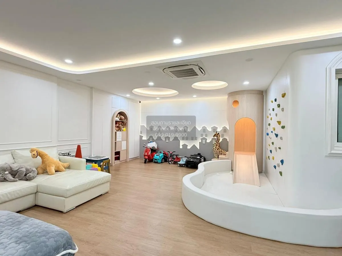 For Sale House , Golden Village Onnut-Pattanakarn , corner unit , 3