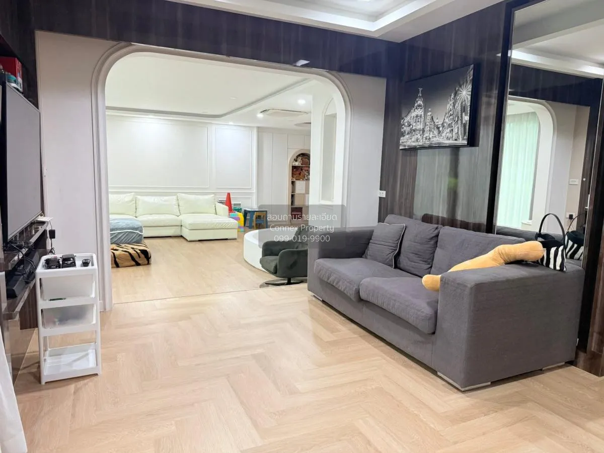 For Sale House , Golden Village Onnut-Pattanakarn , corner unit ,