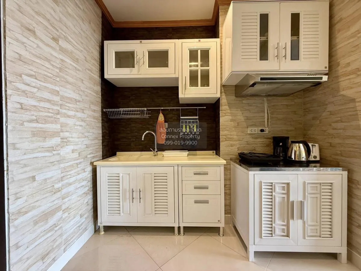 ขายคอนโด  วิวทะเลจอมเทียน คอนโดมิเนียม บีช อาคารเอและบี วิวสวย ชั