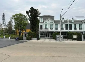 For Rent Townhouse/Townhome  , indy 2 Bangna-Ramkhamhaeng 2 , corner unit , MRT-Si U Dom , Dok Mai , Prawet , Bangkok , CX-129050