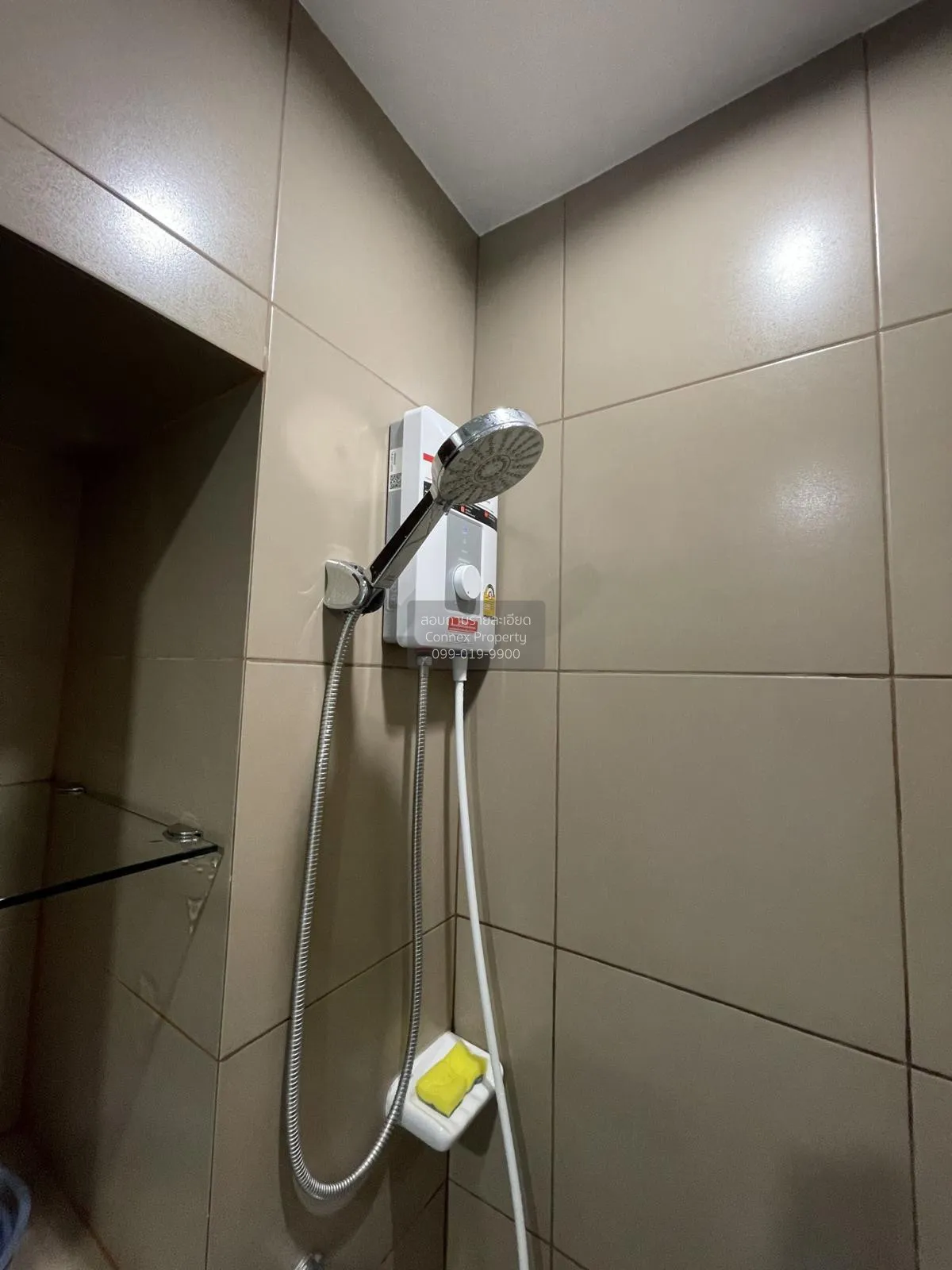 For Rent Condo , Rich Park Triple Station , ARL-Hua Mak , Suan Lu