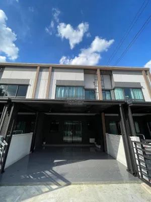 เช่าทาวน์เฮ้าส์/ทาวน์โฮม  พลีโน่ พหลโยธิน สายไหม เขต สายไหม กรุงเทพ CX-129107