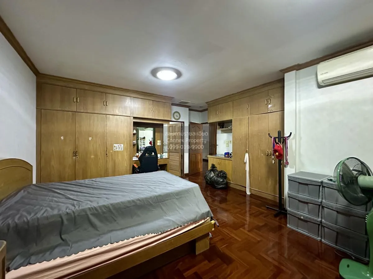 For Rent House , Muang Thong Thani Project 4 , Khlong Kluea , Pak