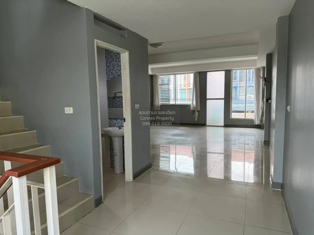 For Sale Commercial Building , I Leaf Town Lumlukka Klong 3 , new 3