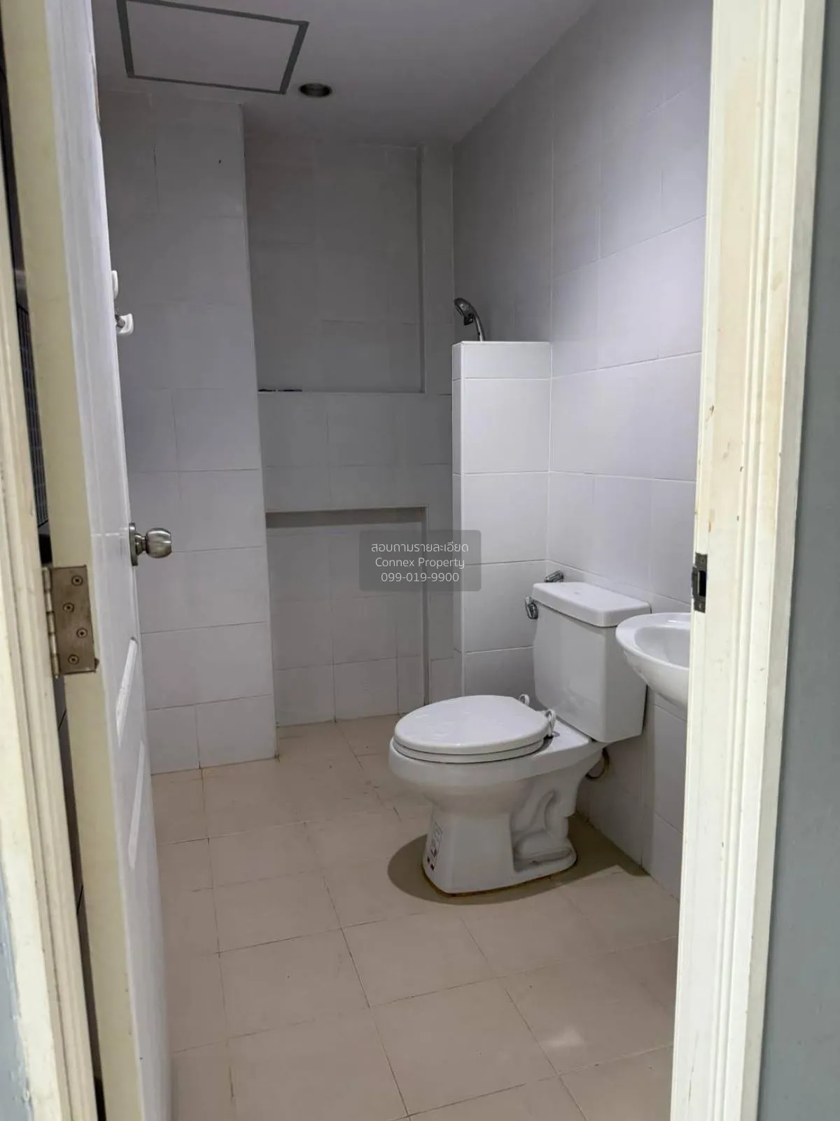 For Sale Commercial Building , I Leaf Town Lumlukka Klong 3 , new