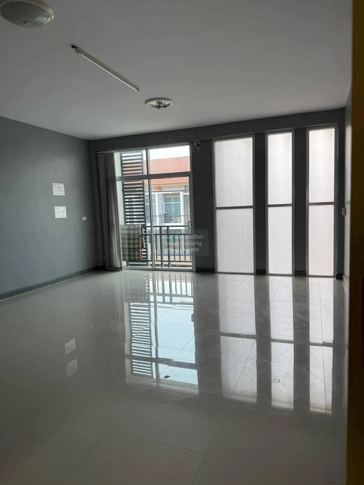 For Sale Commercial Building , I Leaf Town Lumlukka Klong 3 , new