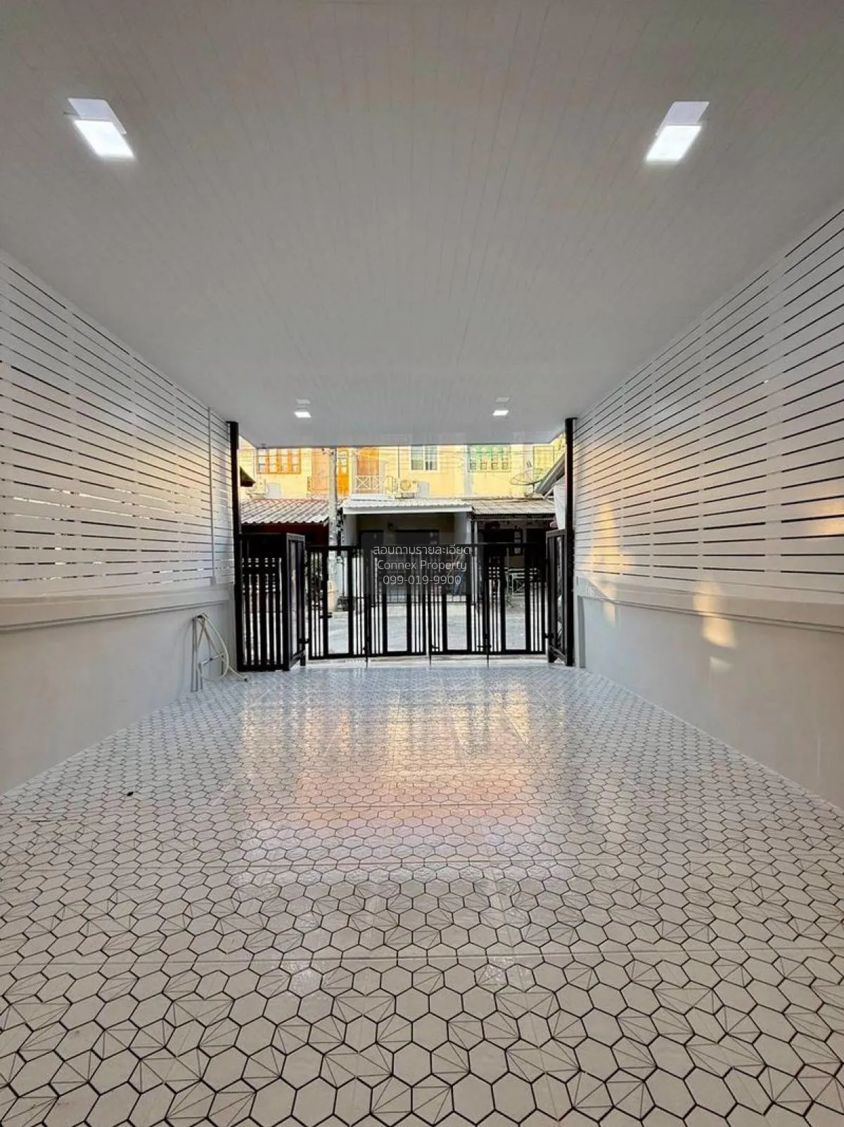 ขายทาวน์เฮ้าส์/ทาวน์โฮม  บ้านบัวทอง 4 บ้านกล้วย-ไทรน้อย รีโนเวทให 3