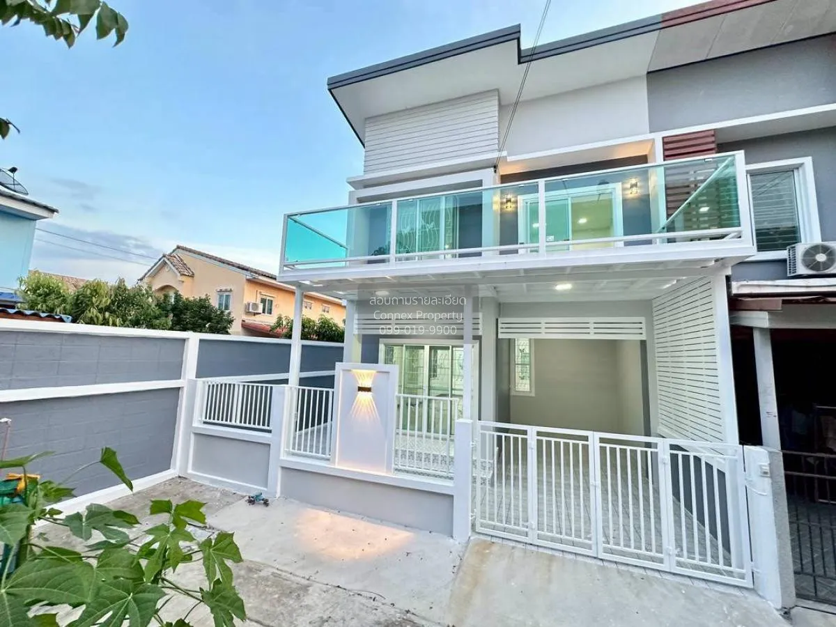 For Sale Townhouse/Townhome  , Buathong Thani Phase 17 , newly re 2