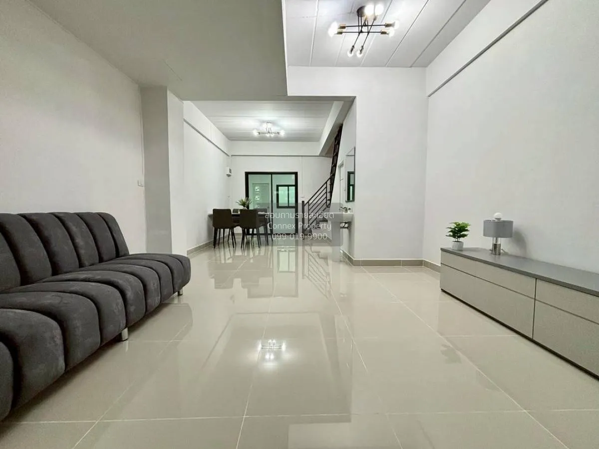 ขายทาวน์เฮ้าส์/ทาวน์โฮม  บัวทองธานี รีโนเวทใหม่ บางบัวทอง บางบัวท