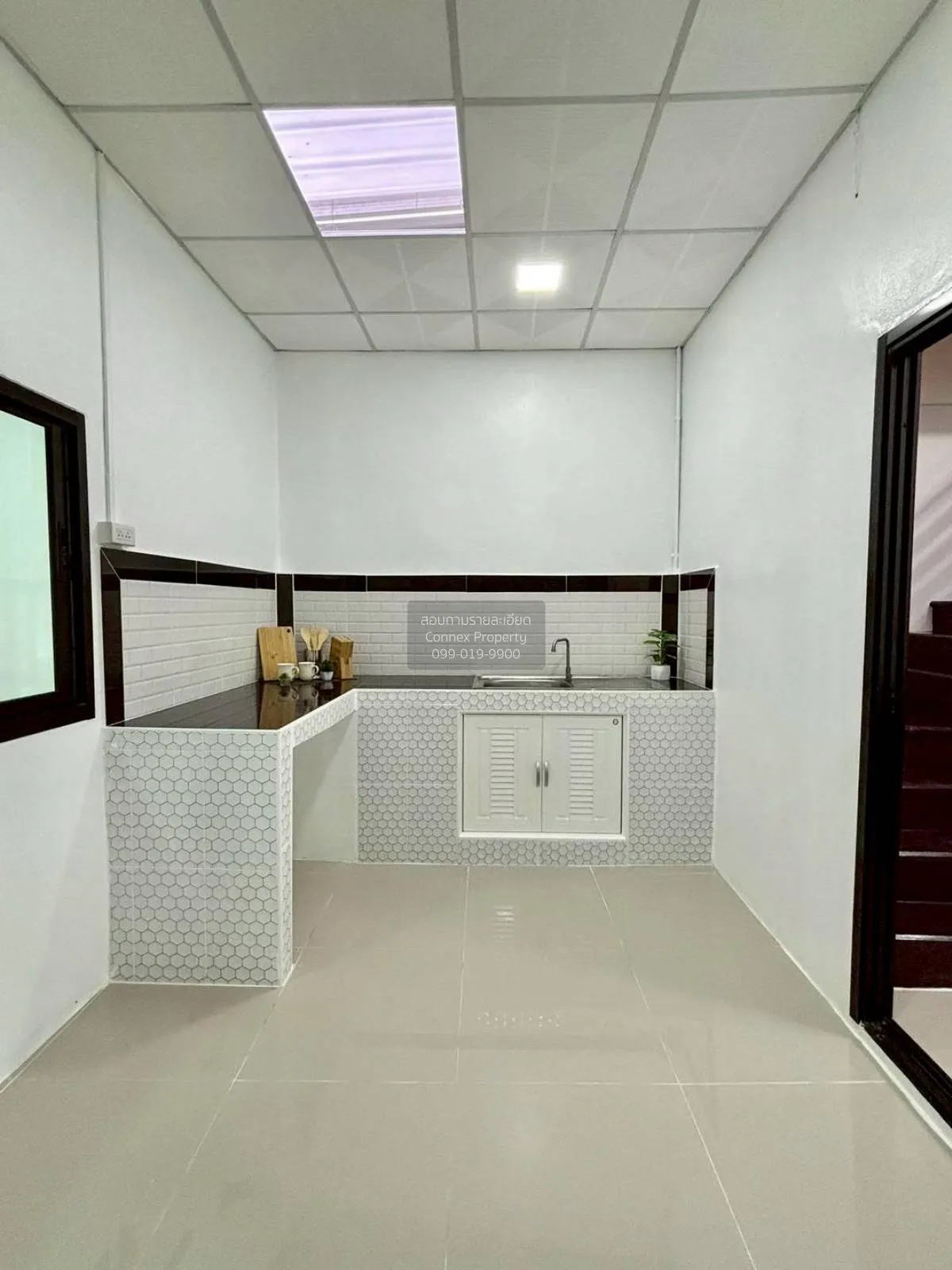 ขายทาวน์เฮ้าส์/ทาวน์โฮม  บัวทองธานี รีโนเวทใหม่ บางบัวทอง บางบัวท