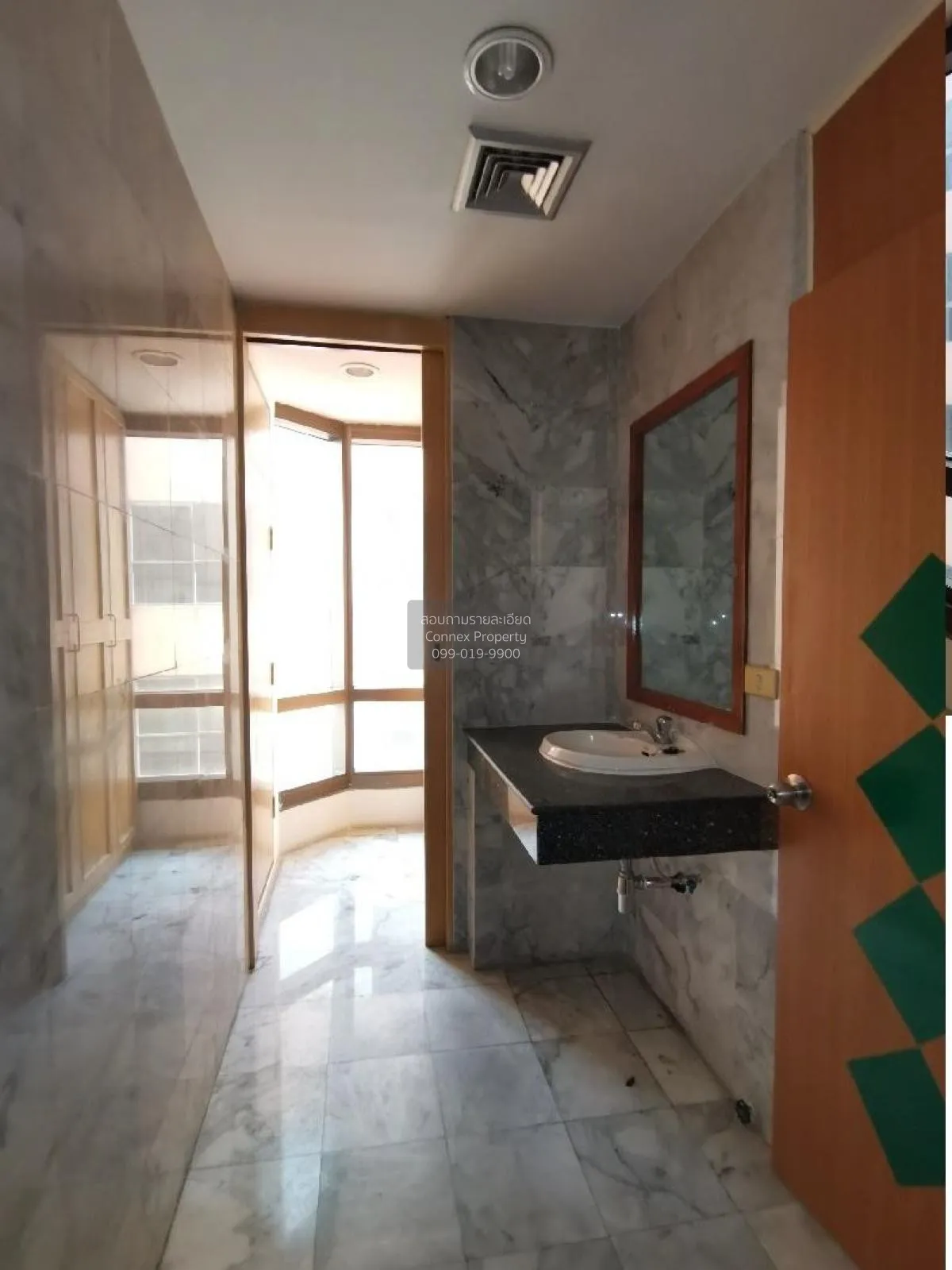 ขายคอนโด  บ้านพหลโยธิน เพลส BTS-อารีย์ สามเสนใน เขต พญาไท กรุงเทพ