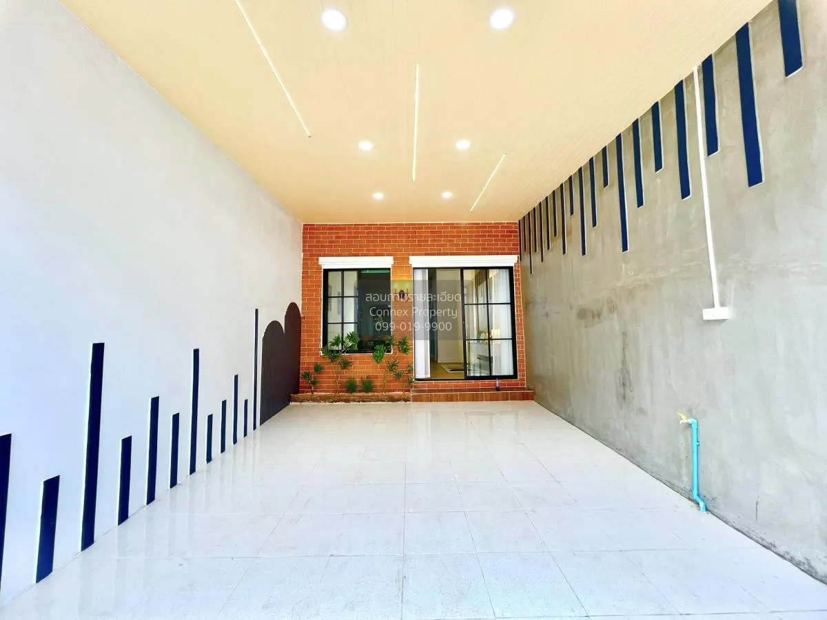 ขายทาวน์เฮ้าส์/ทาวน์โฮม  บ้านรินทิชา ร่มเกล้า รีโนเวทใหม่ มีนบุรี 2