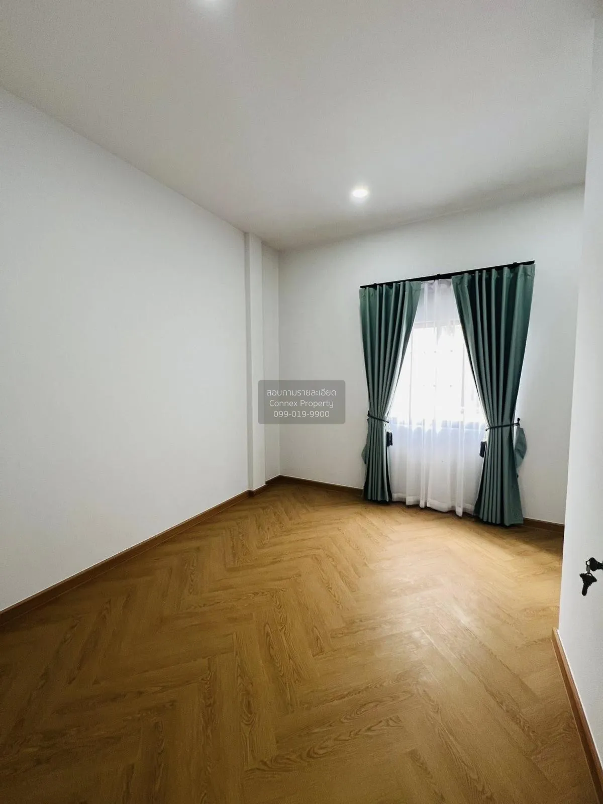 ขายทาวน์เฮ้าส์/ทาวน์โฮม  บ้านรินทิชา ร่มเกล้า รีโนเวทใหม่ มีนบุรี