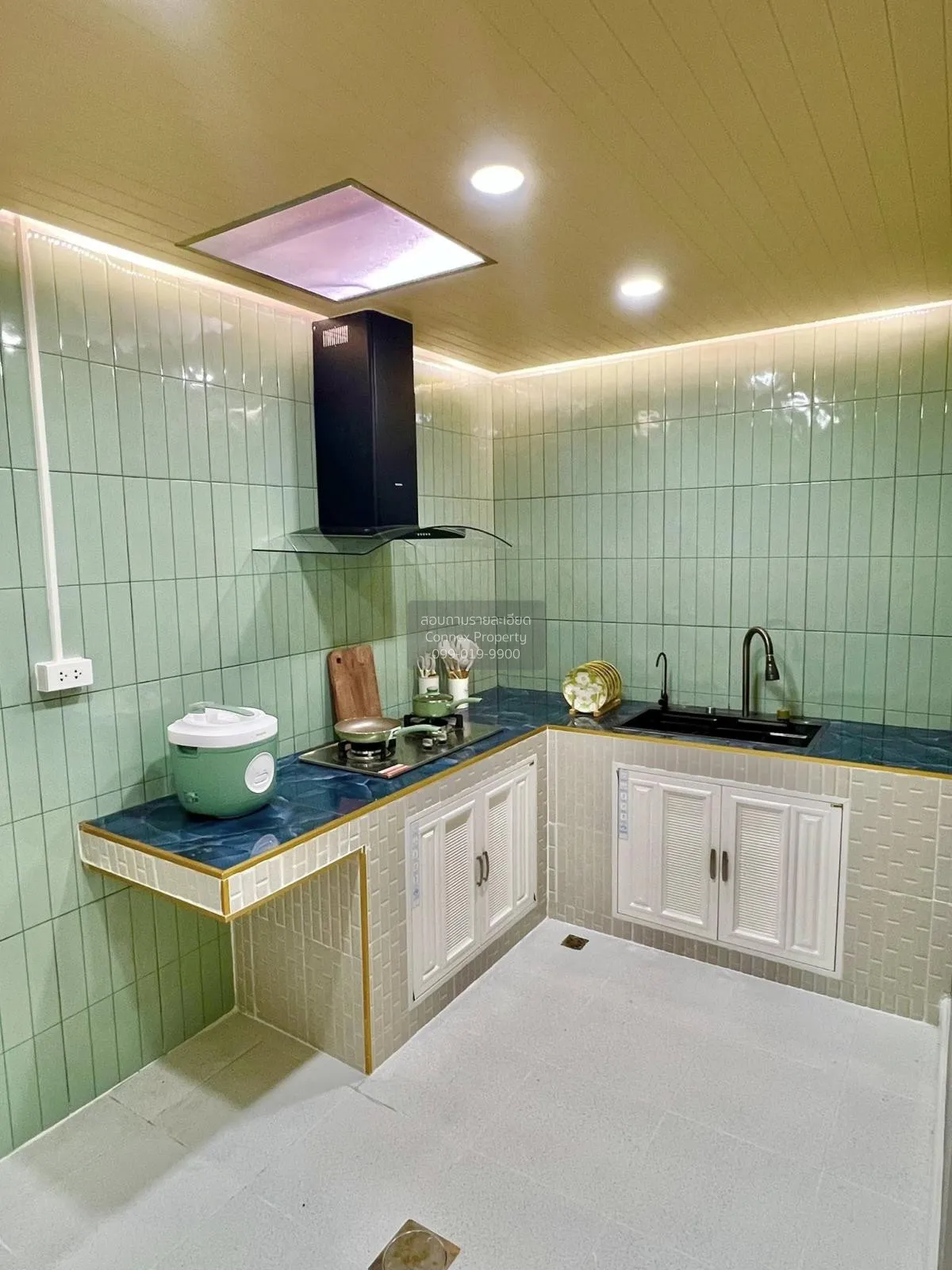 ขายทาวน์เฮ้าส์/ทาวน์โฮม  บ้านรินทิชา ร่มเกล้า รีโนเวทใหม่ มีนบุรี