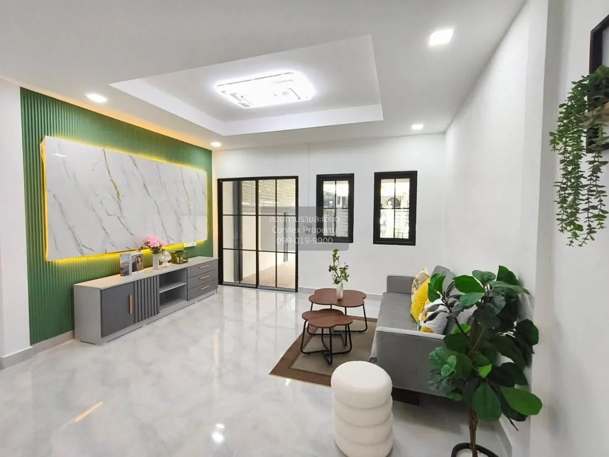 ขายทาวน์เฮ้าส์/ทาวน์โฮม  บ้านเสนาวิลล่า 3 รีโนเวทใหม่ ท่าแร้ง เขต