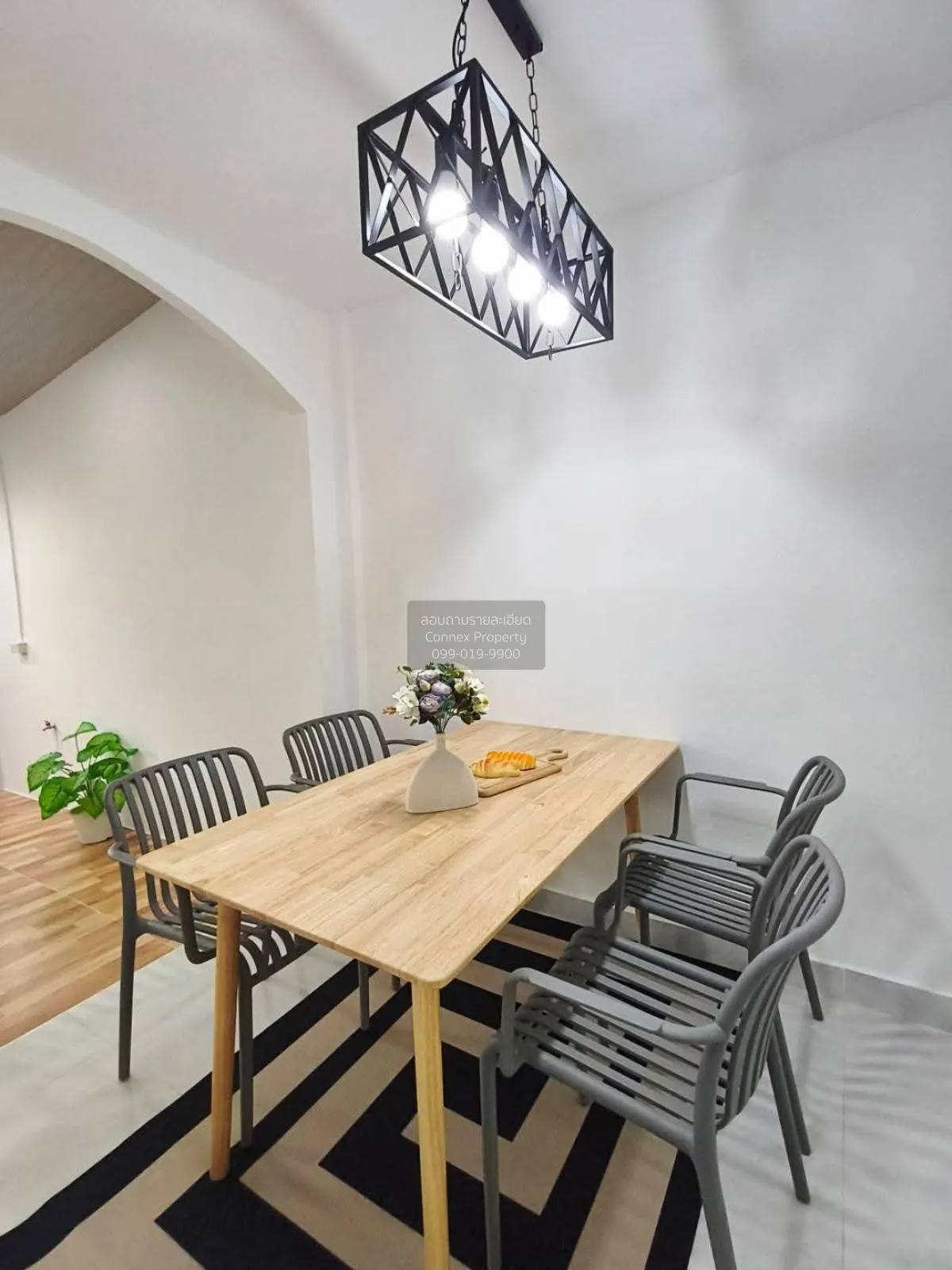 ขายทาวน์เฮ้าส์/ทาวน์โฮม  บ้านเสนาวิลล่า 3 รีโนเวทใหม่ ท่าแร้ง เขต