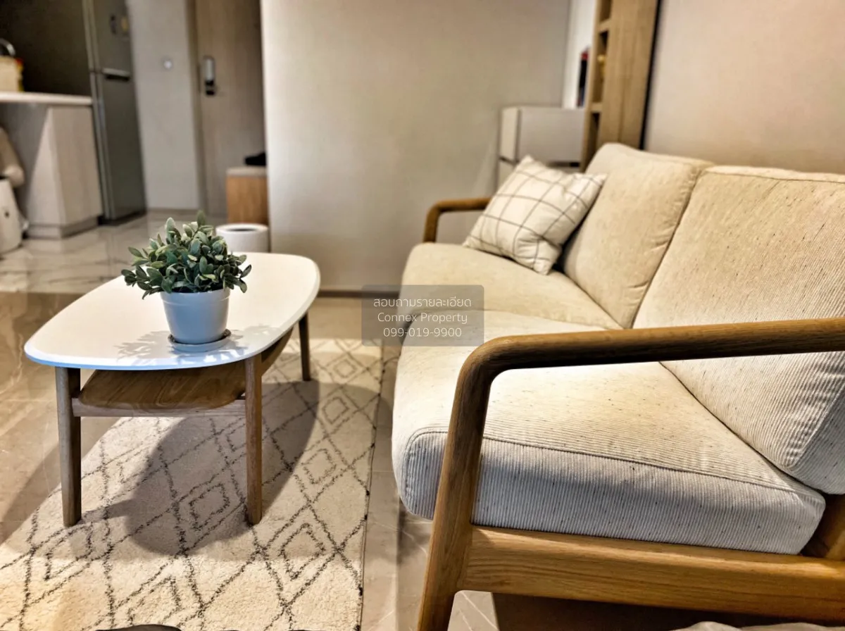 FOR RENT condo , Life One Wireless , BTS-Phloen Chit , Lumpini ,  2