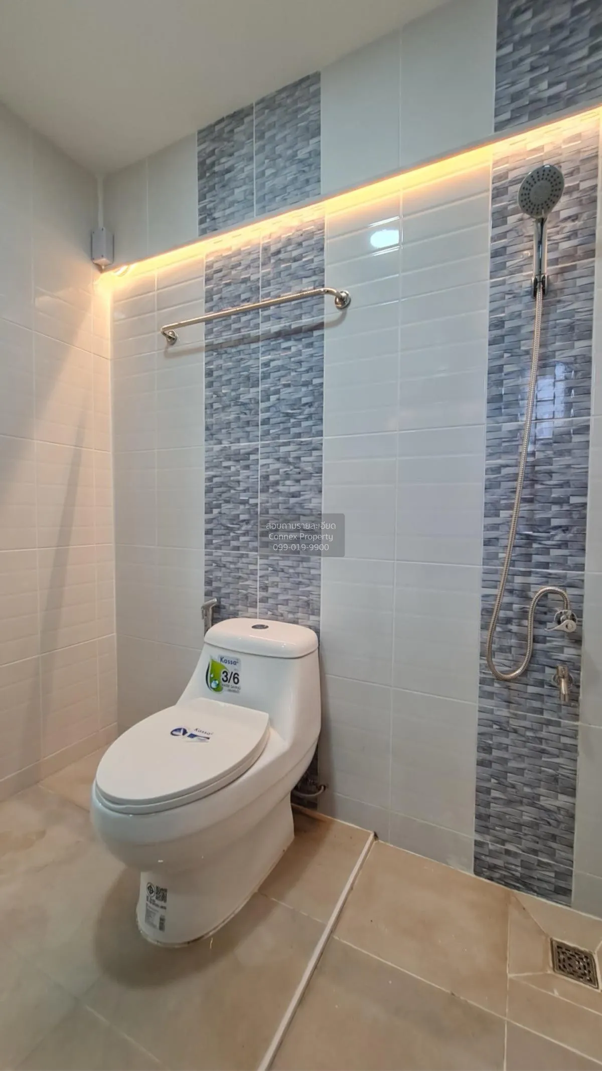 For Sale Townhouse/Townhome  , Baan Kittichai Villa 7 , Khu Fang 