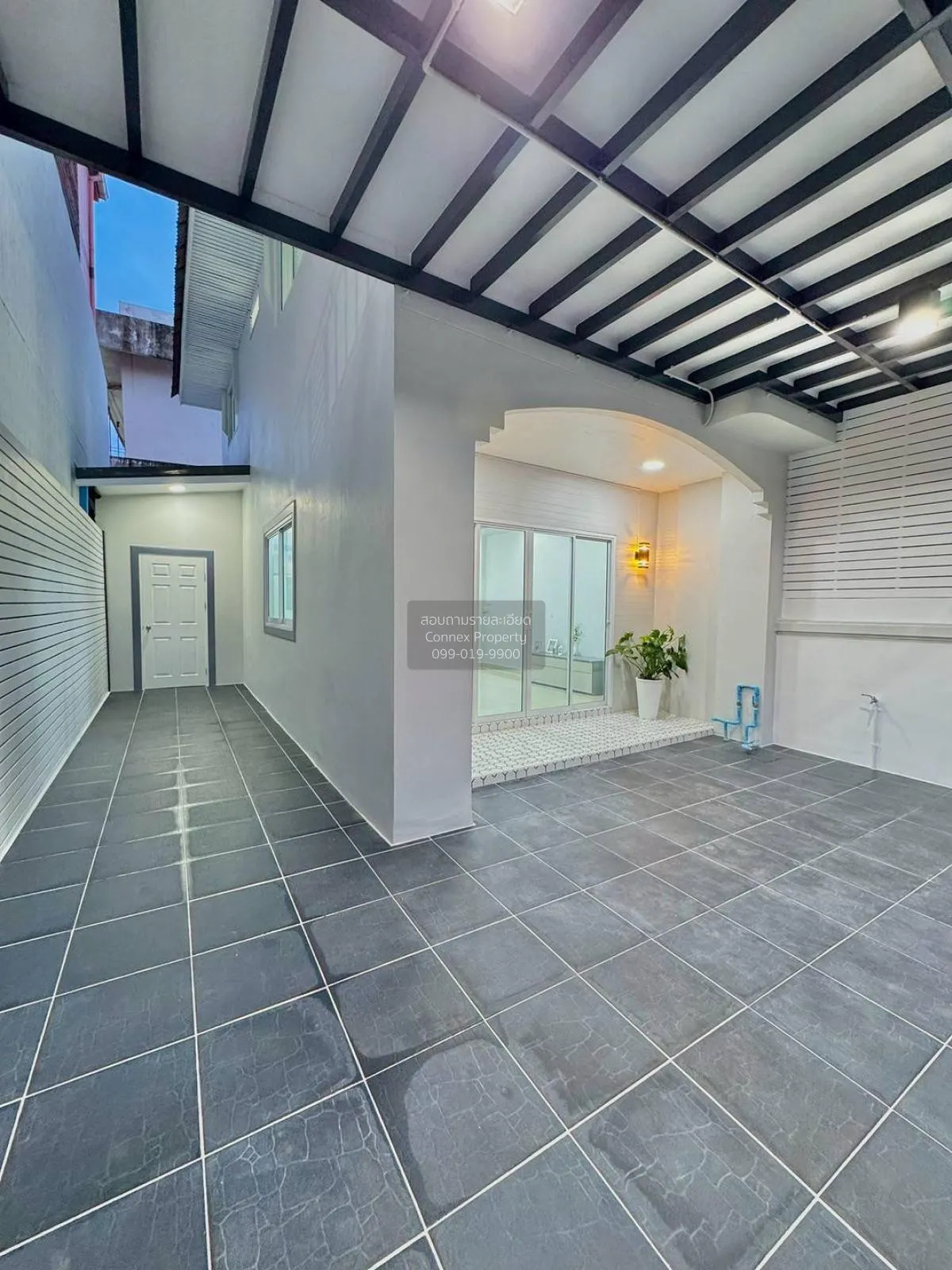 For Sale Townhouse/Townhome  , Baan Buathong 1 , high floor , MRT 4