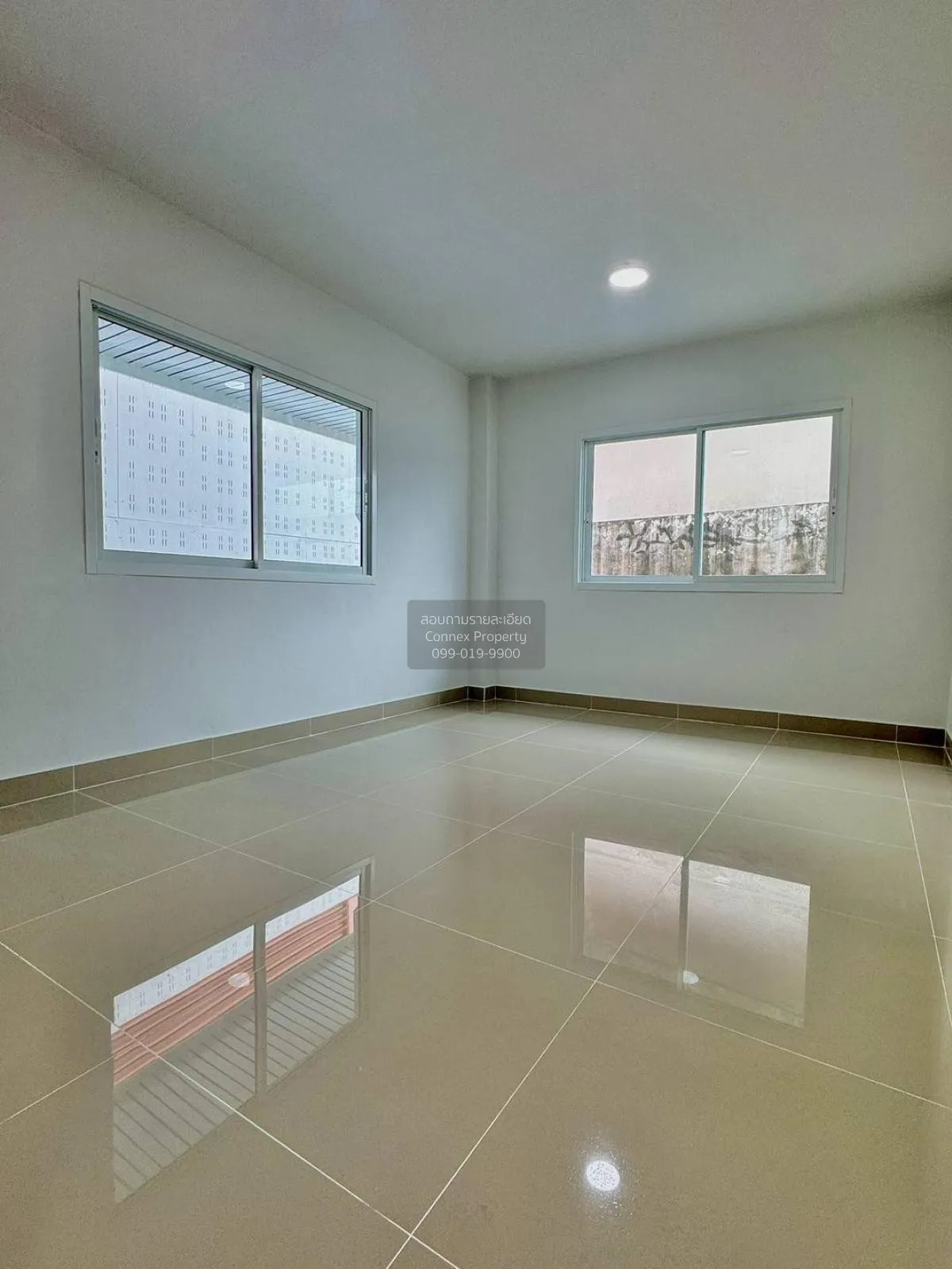 For Sale Townhouse/Townhome  , Baan Buathong 1 , high floor , MRT