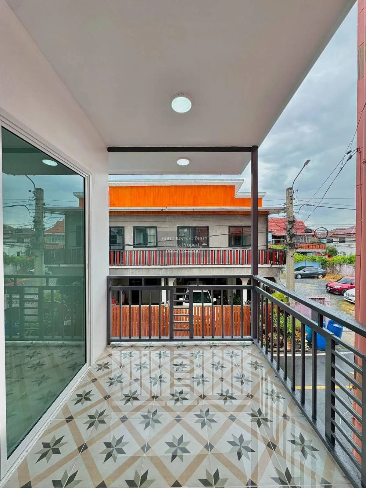 For Sale Townhouse/Townhome  , Baan Buathong 1 , high floor , MRT