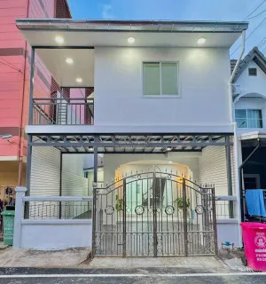 For Sale Townhouse/Townhome  , Baan Buathong 1 , high floor , MRT-Khong Bang Phai , Bang Rak Phatthana , Bang Bua Thong , Nonthaburi , CX-129503