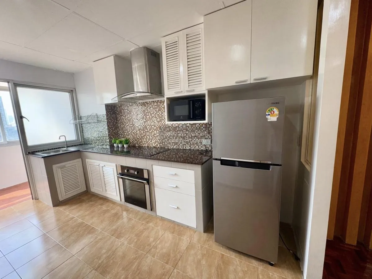 เช่าคอนโด  สยามคอนโดมิเนียม MRT-พระราม 9 ห้วยขวาง เขต ห้วยขวาง กร 4