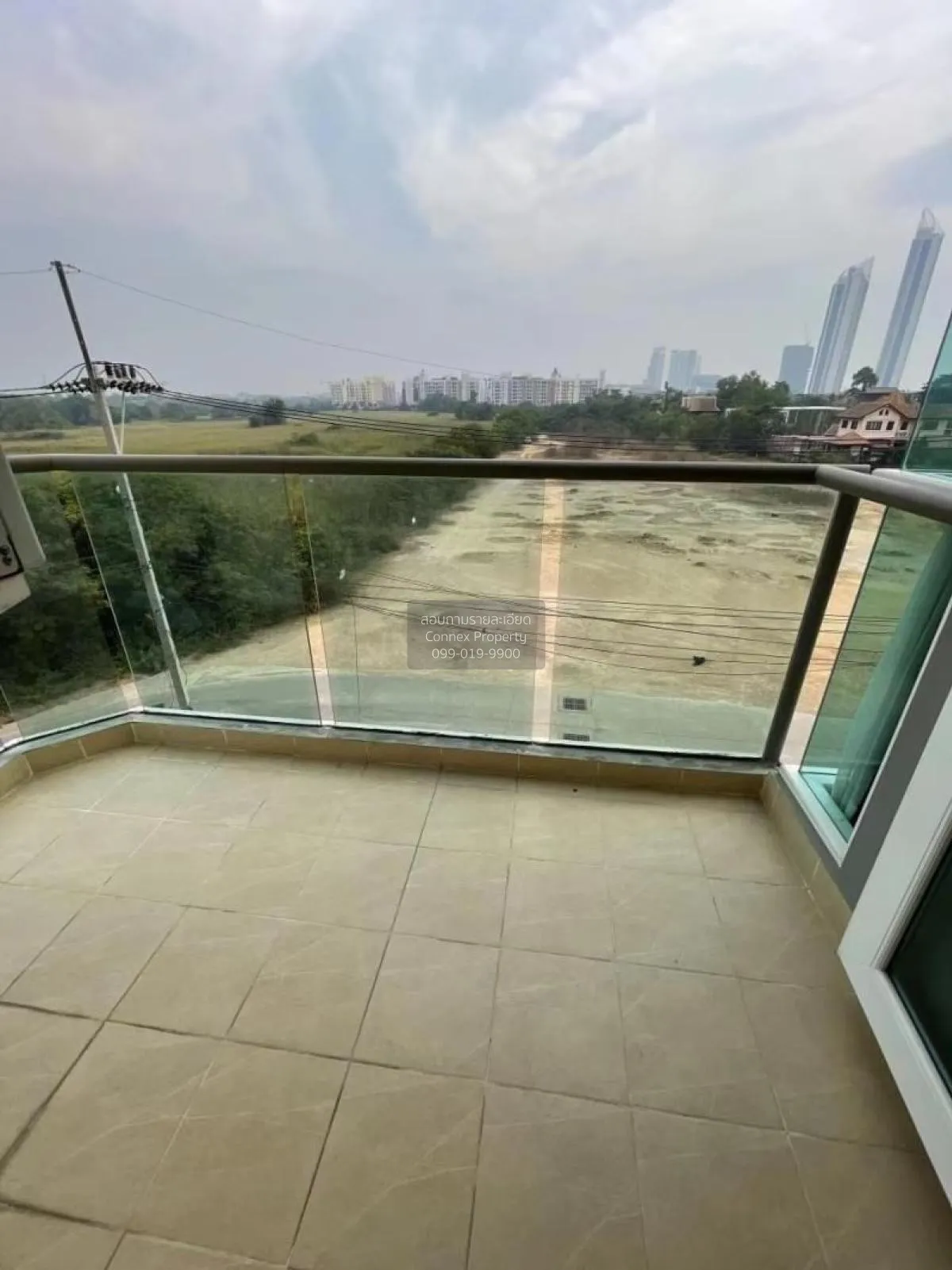 ขายคอนโด  ลาซานเทีย พัทยา หนองปรือ บางละมุง ชลบุรี CX-129576