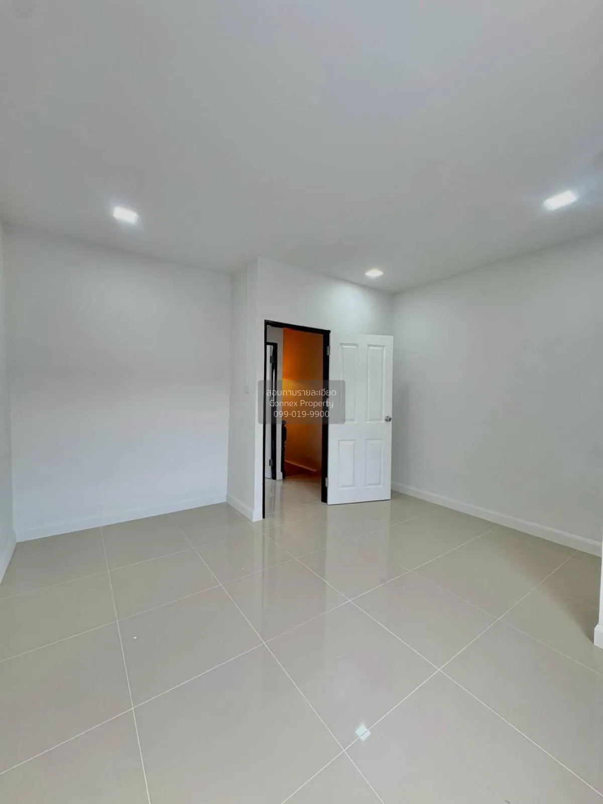 For Sale Townhouse/Townhome  , Asia Home Town , Sai Noi , Sai Noi
