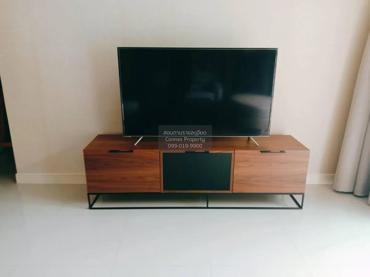 For Rent House , Setthasiri Krungthepkreetha 2 , corner unit , Hu