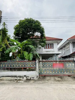 For Sale House , Baan Penporn , Bang Mot , Thung Khu , Bangkok , CX-129744