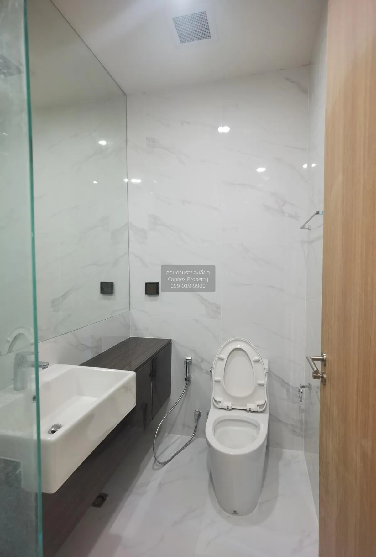 เช่าคอนโด  โนเบิล บี 19 BTS-อโศก คลองเตยเหนือ เขต วัฒนา กรุงเทพ C