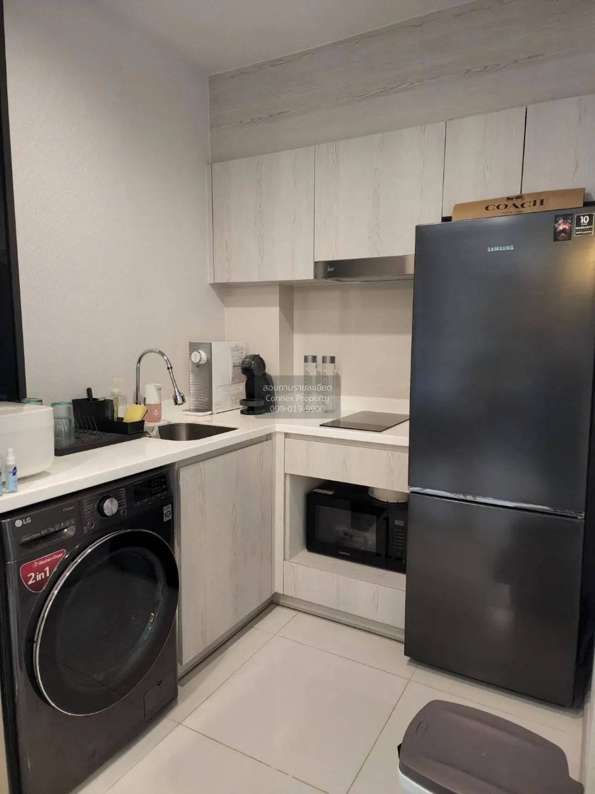 FOR SALE condo , Life One Wireless , BTS-Phloen Chit , Lumpini ,  4