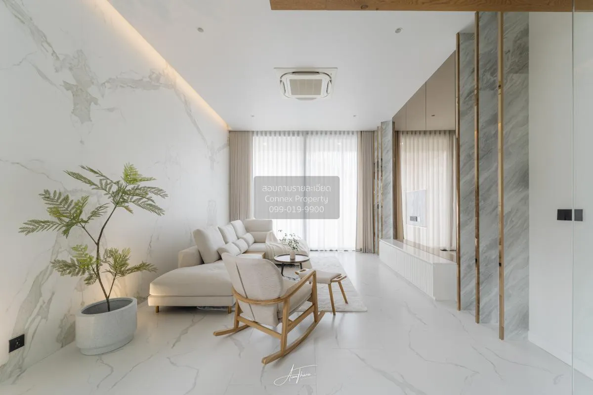 For Rent Detached house ekamai 10 , Watthana , Phra Khanong , Ban 1