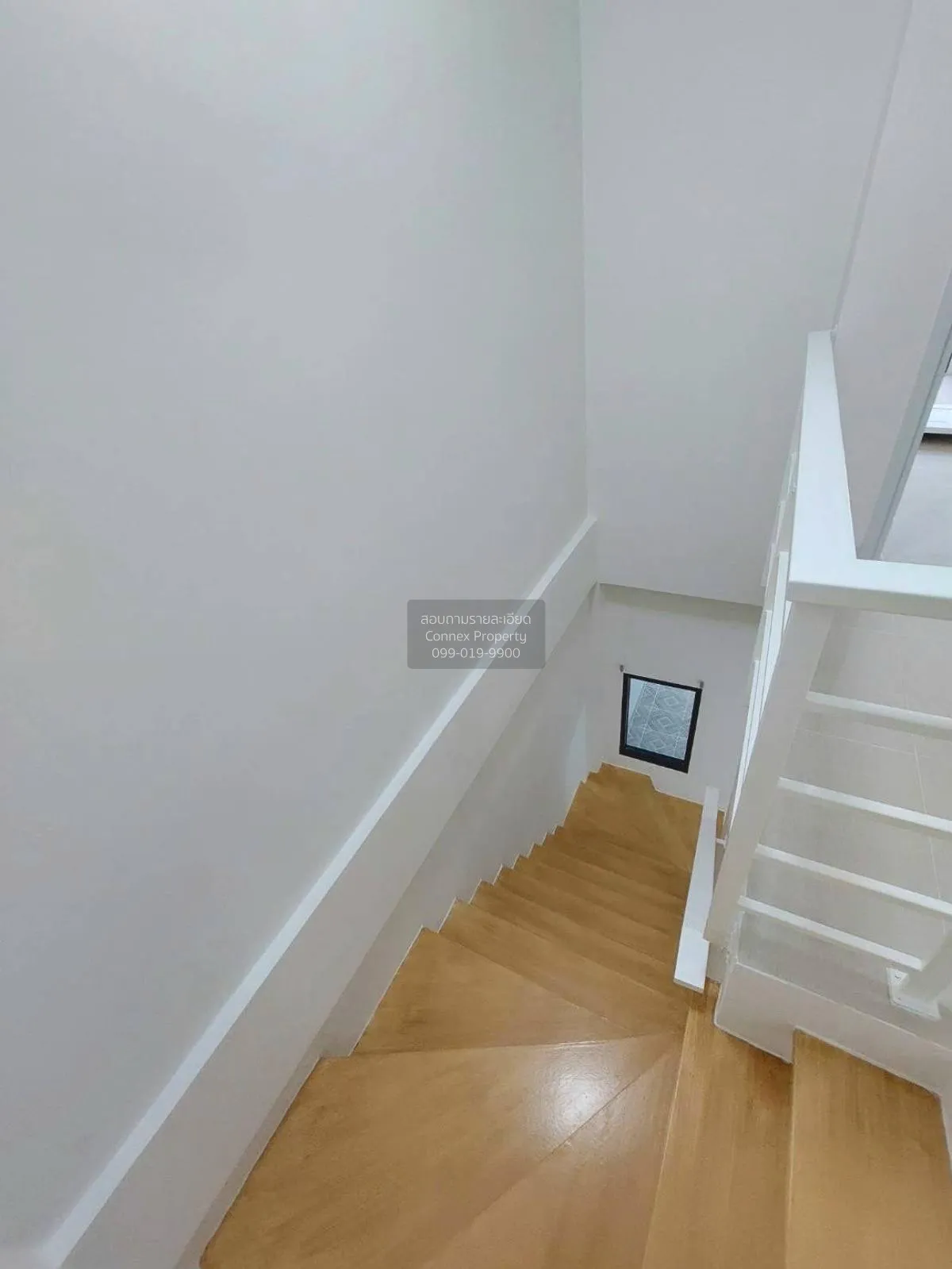 ขายทาวน์เฮ้าส์/ทาวน์โฮม  หมู่บ้านกูดส์แลนด์ สมุทรสาคร ตลาดกระทุ่ม