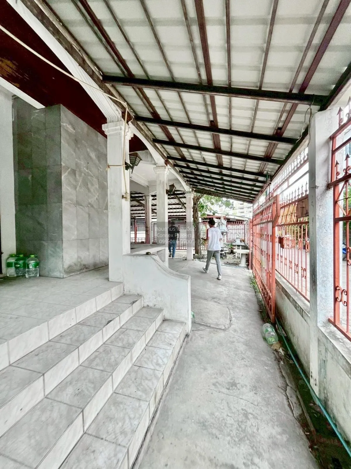 For Sale House for sale,Nawamin 127 , corner unit , wide frontage 4