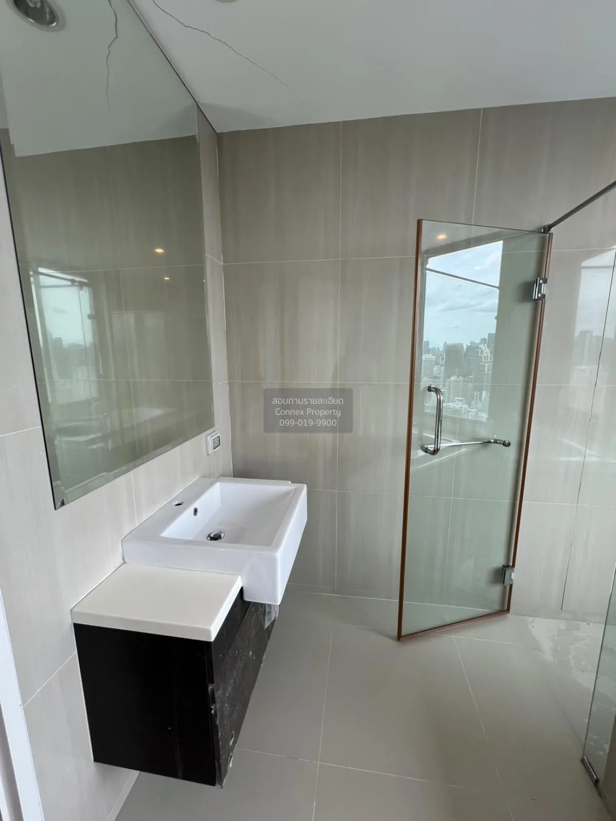 ขายคอนโด  วิลล่า อโศก เพนท์เฮ้าส์ MRT-เพชรบุรี มักกะสัน เขต ราชเท