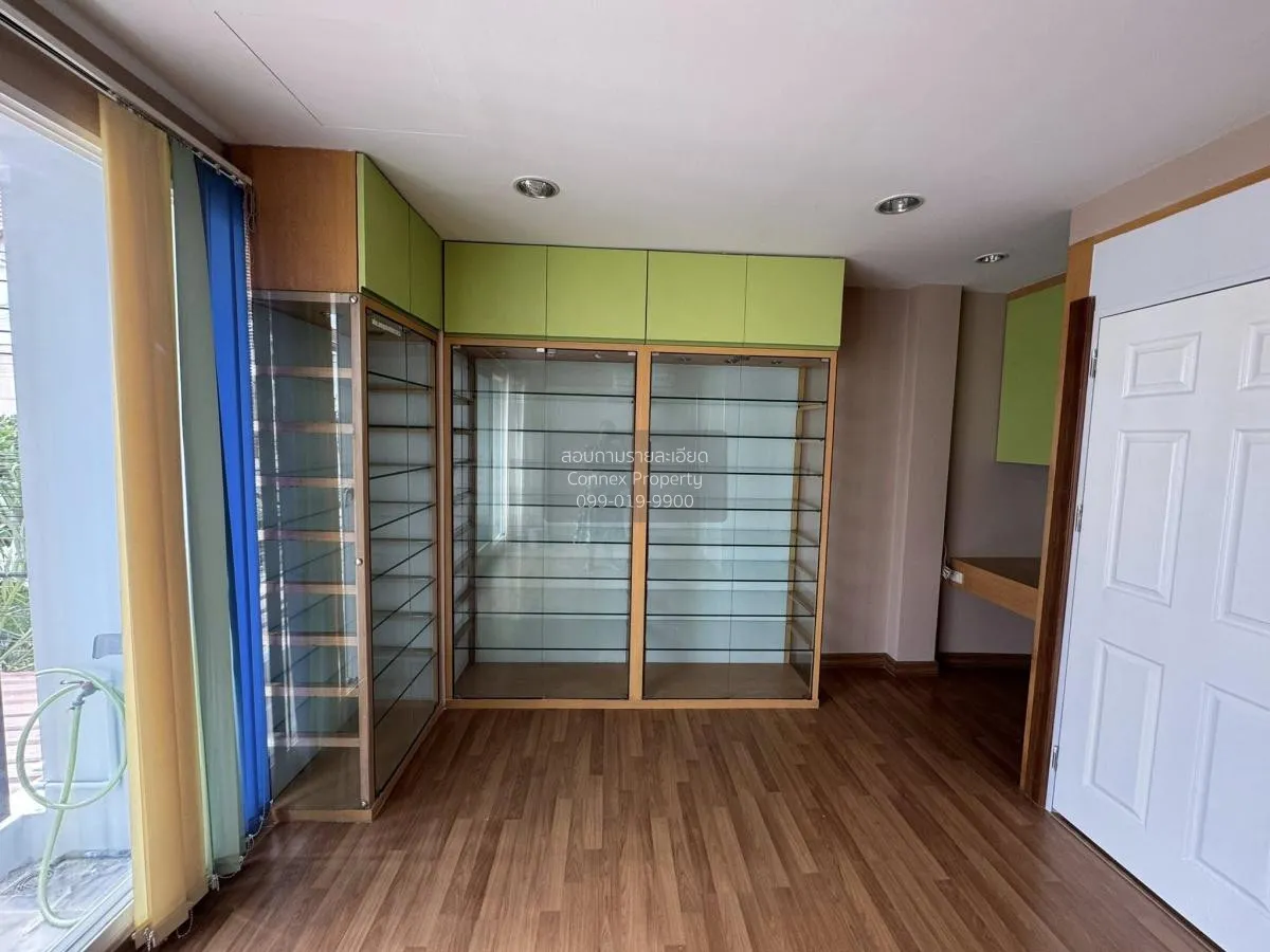 For Rent Townhouse/Townhome  , Baan Klang Muang Urbanion Rama 9 -