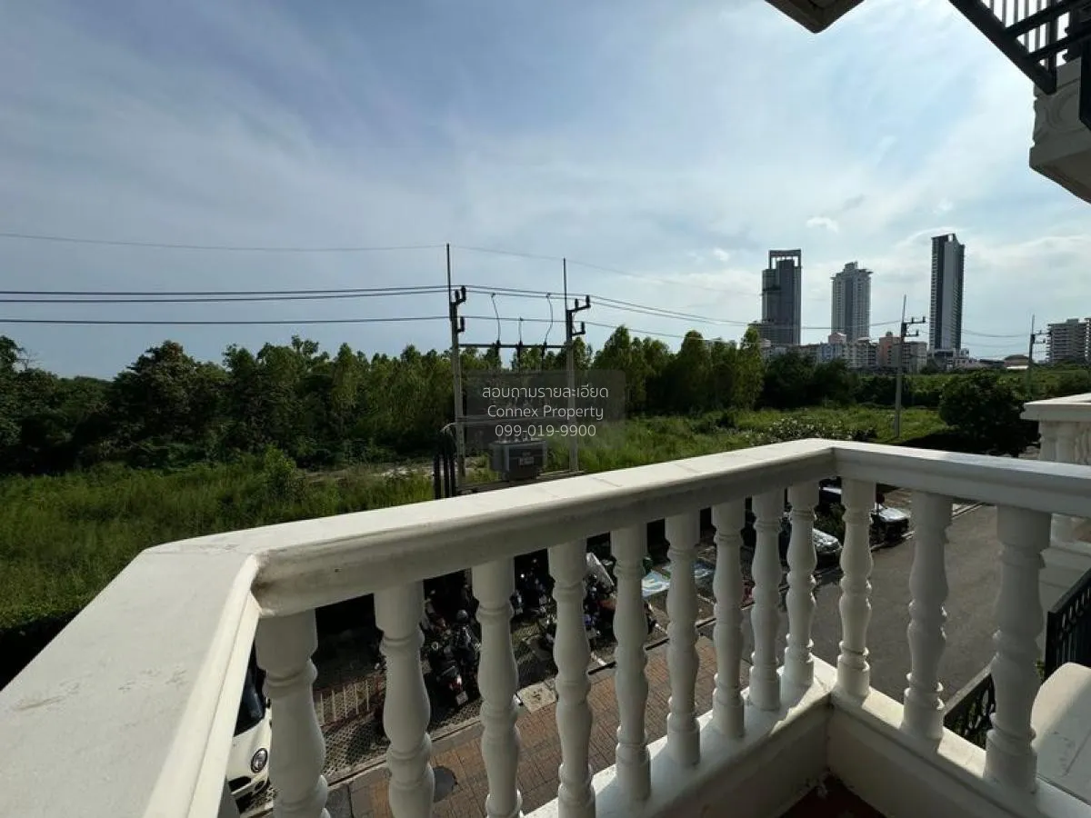 ขายคอนโด  เวเนเชี่ยน ซิกเนเจอร์ คอนโด รีสอร์ท พัทยา นาจอมเทียน สั