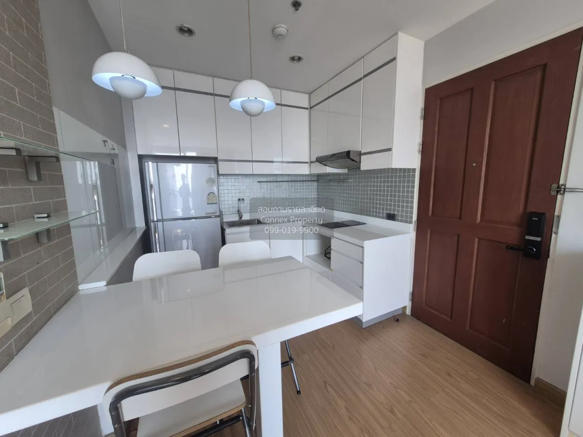 เช่าคอนโด  เดอะ คอมพลีท นราธิวาส BTS-ช่องนนทรี ช่องนนทรี เขต ยานน 2