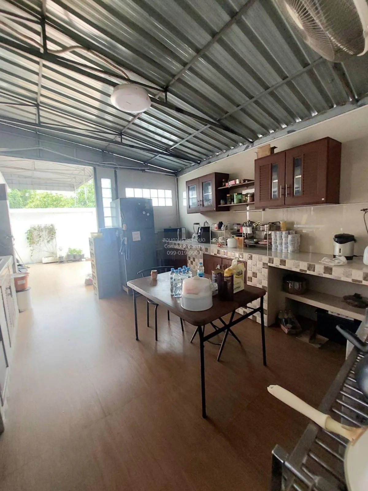 For Sale  Commercial building Suan Phak Rd , Taling Chan , Taling