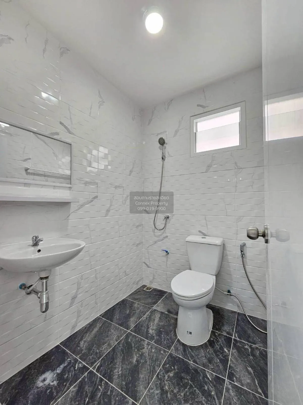 ขายบ้าน  บ้านกานต์มณี หน้ากว้าง รีโนเวทใหม่ บางบัวทอง บางบัวทอง น